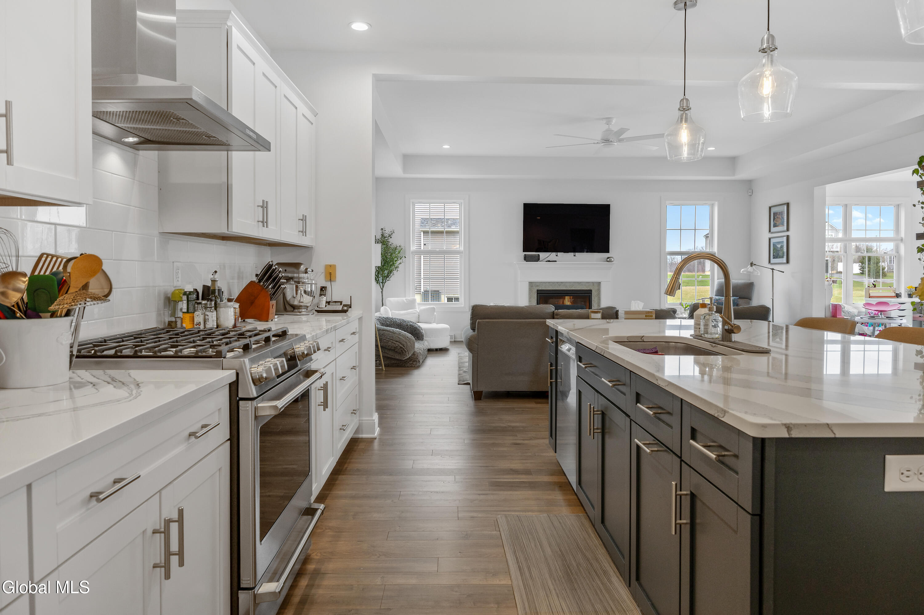 10 Penfield Drive Rexford NY 12148