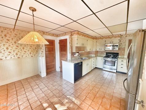 9 Lawton Avenue Glens Falls NY 12801