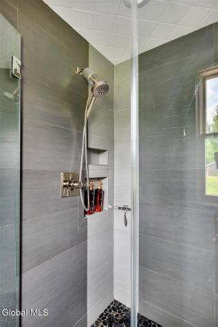 88 Garner Road Averill Park NY 12018