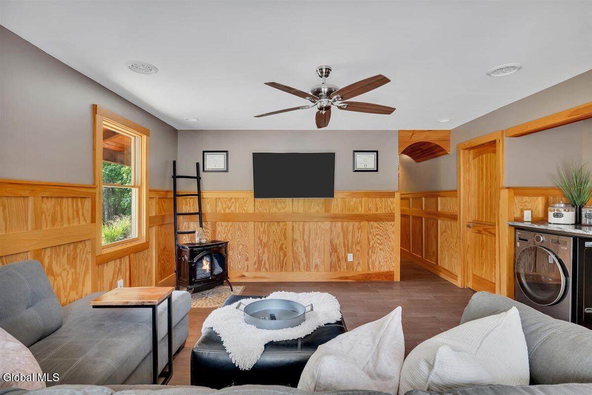 88 Garner Road Averill Park NY 12018