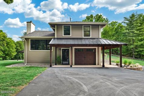 88 Garner Road Averill Park NY 12018
