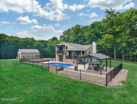 88 Garner Road Averill Park NY 12018