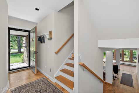 1283 Hawthorn Road Niskayuna NY 12309