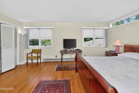 1283 Hawthorn Road Niskayuna NY 12309
