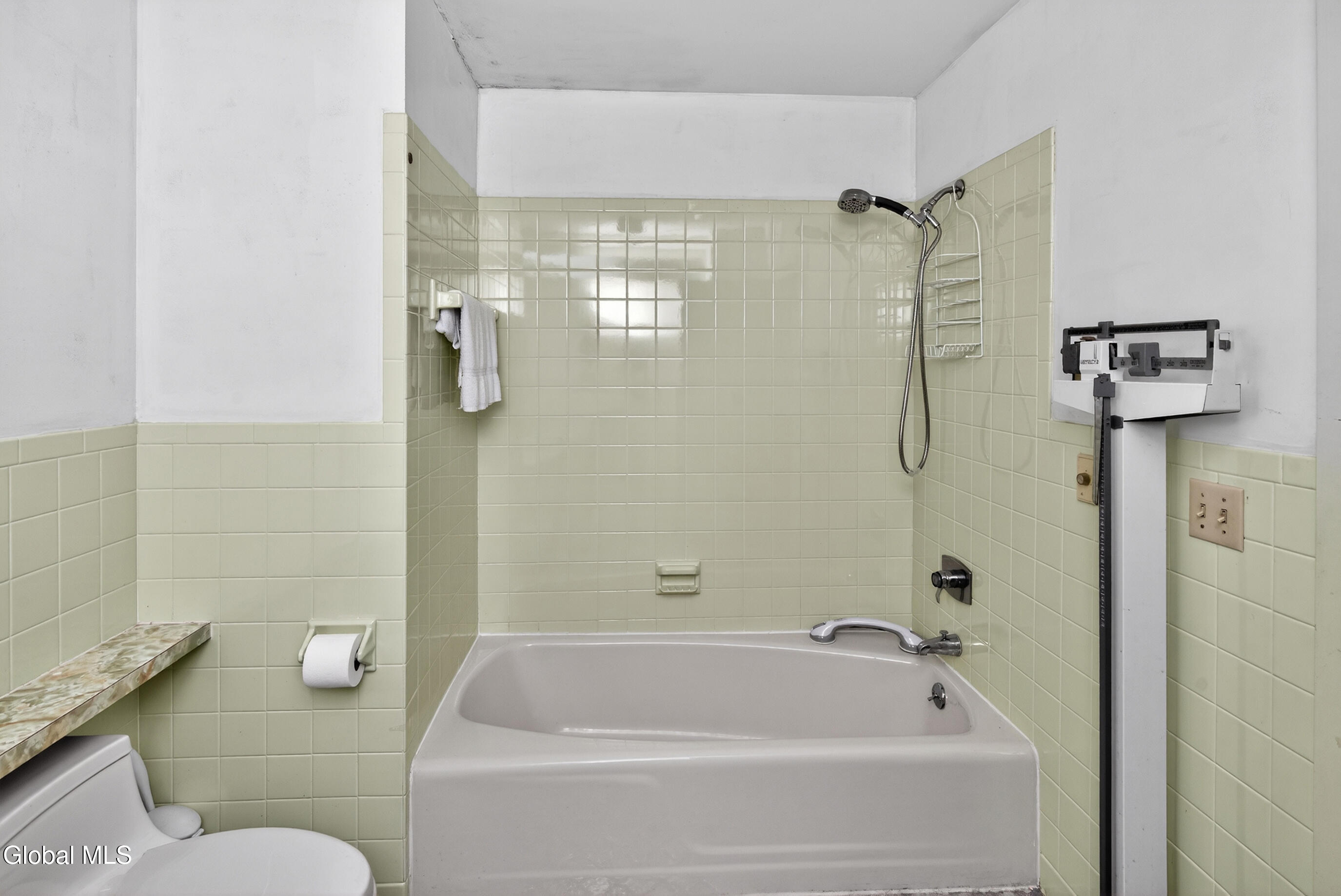 1283 Hawthorn Road Niskayuna NY 12309