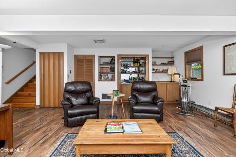 1283 Hawthorn Road Niskayuna NY 12309