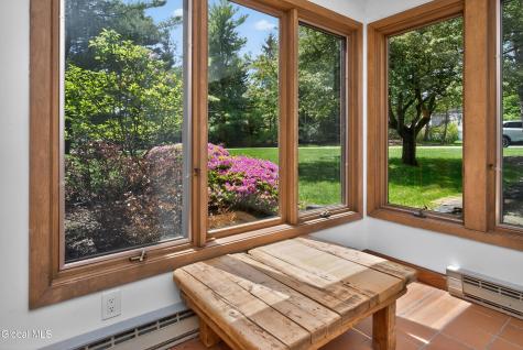 1283 Hawthorn Road Niskayuna NY 12309