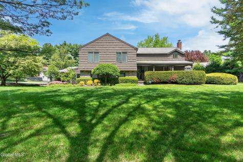 1283 Hawthorn Road Niskayuna NY 12309