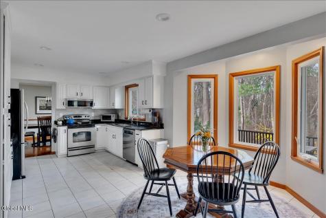 12 Deer Run Hollow Halfmoon NY 12065