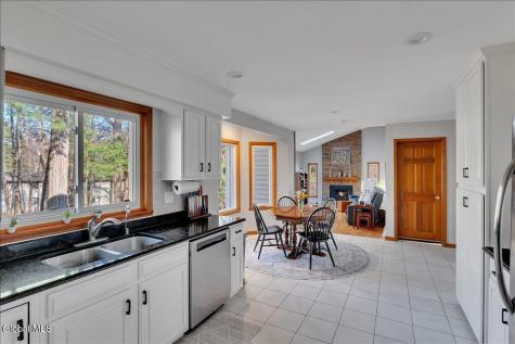 12 Deer Run Hollow Halfmoon NY 12065