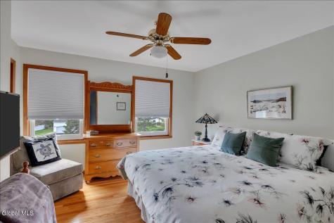 12 Deer Run Hollow Halfmoon NY 12065