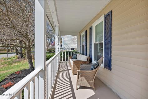 12 Deer Run Hollow Halfmoon NY 12065