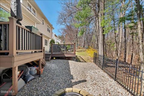 12 Deer Run Hollow Halfmoon NY 12065
