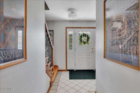 12 Deer Run Hollow Halfmoon NY 12065