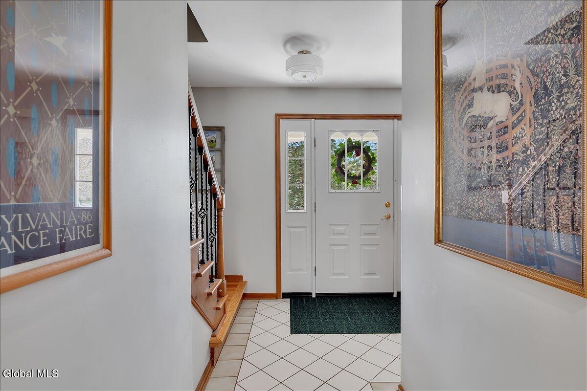 12 Deer Run Hollow Halfmoon NY 12065