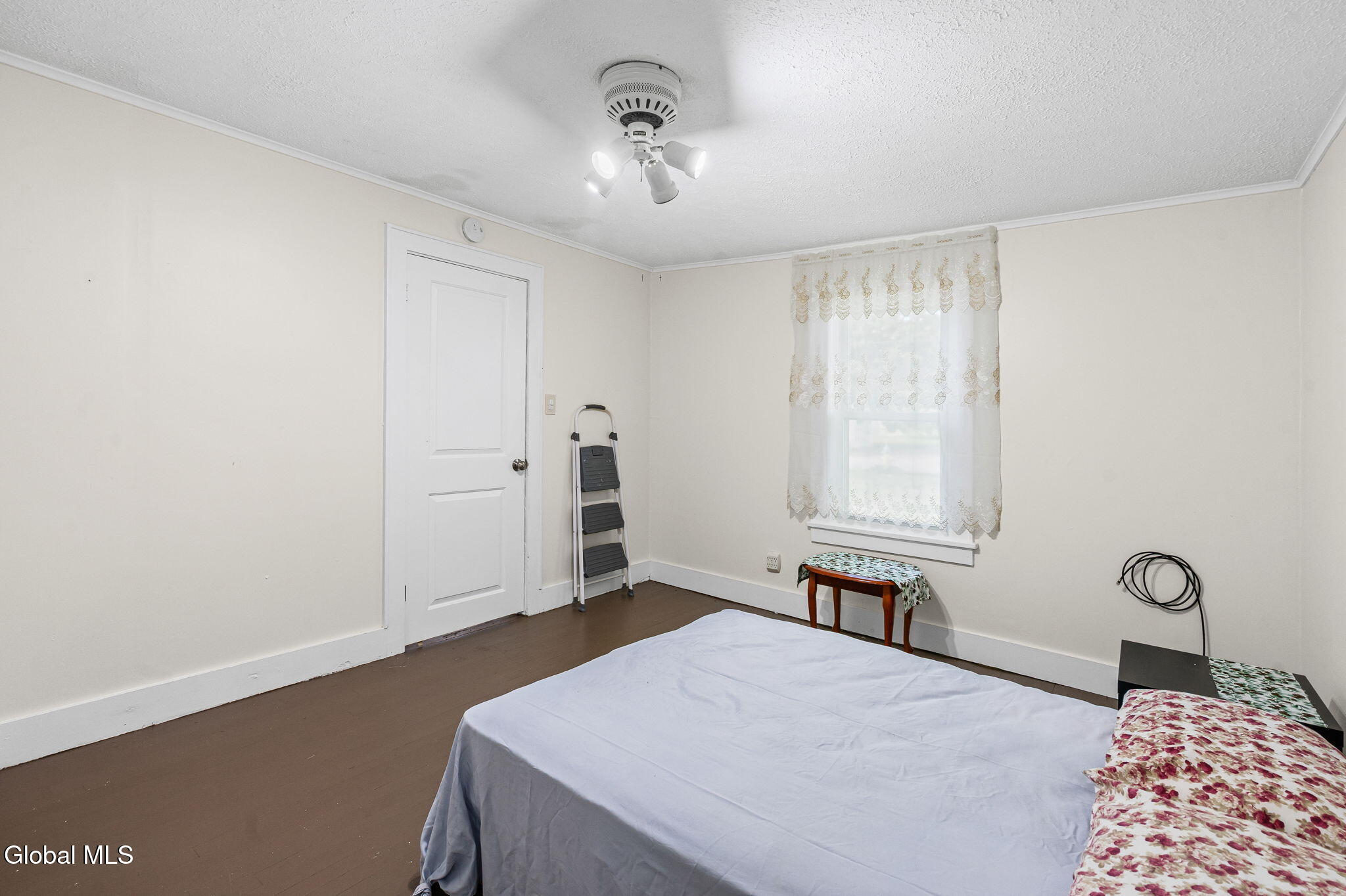 28 Lake Avenue Nassau NY 12123