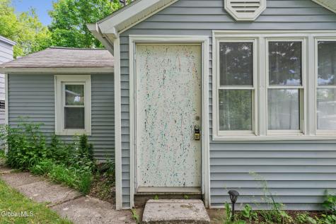 28 Lake Avenue Nassau NY 12123