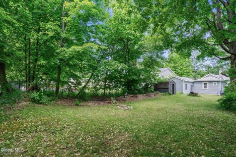 28 Lake Avenue Nassau NY 12123