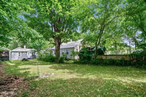 28 Lake Avenue Nassau NY 12123