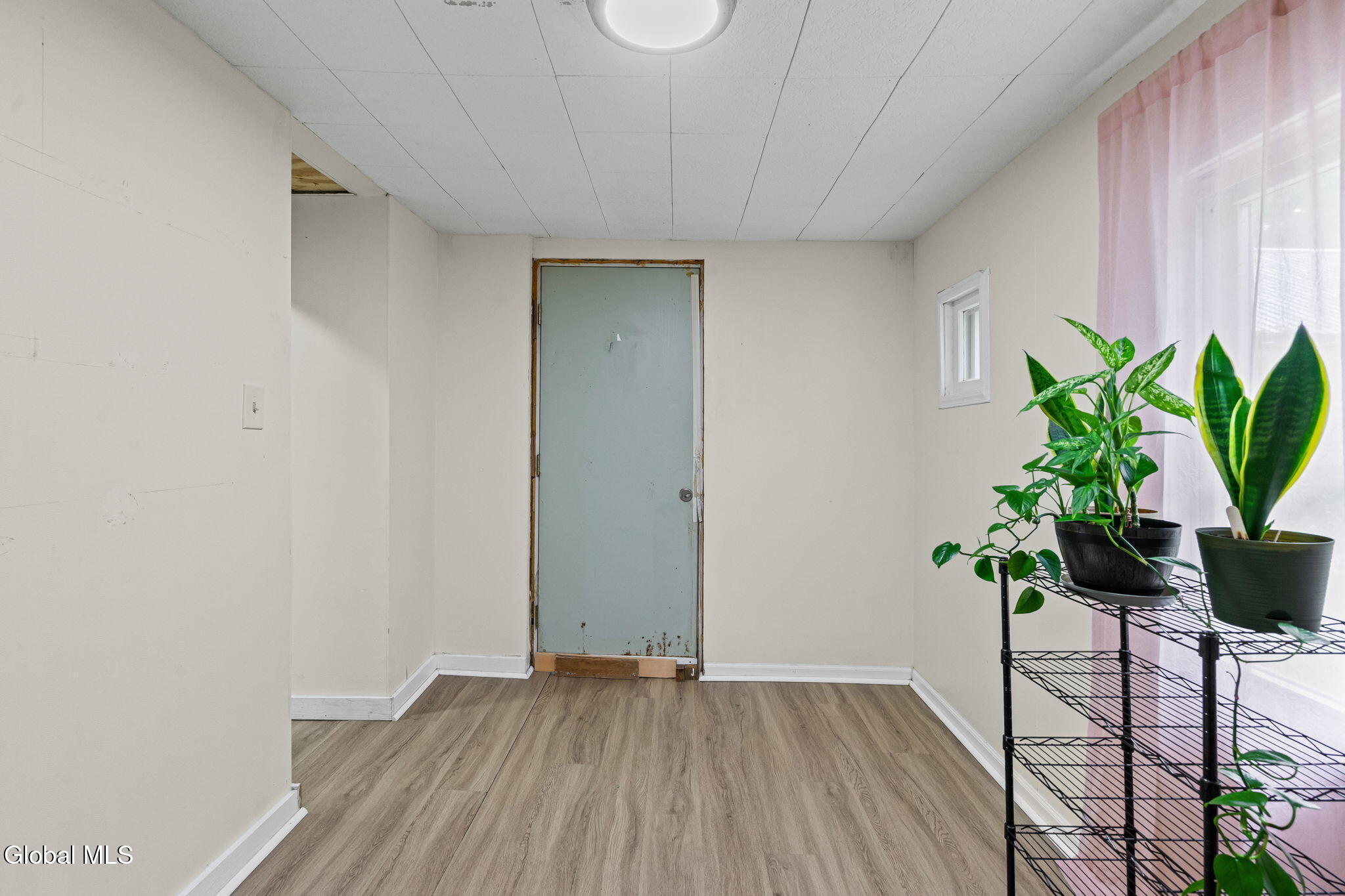 28 Lake Avenue Nassau NY 12123