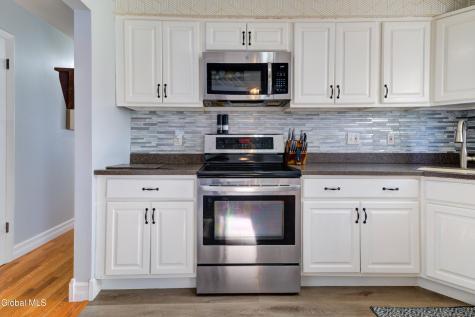 35 Broadway Amsterdam NY 12010