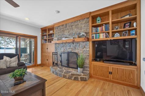 11 Manning Cove Road Malta NY 12020