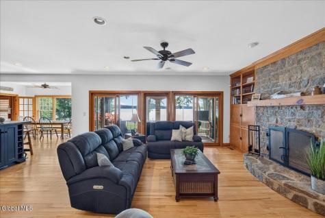 11 Manning Cove Road Malta NY 12020