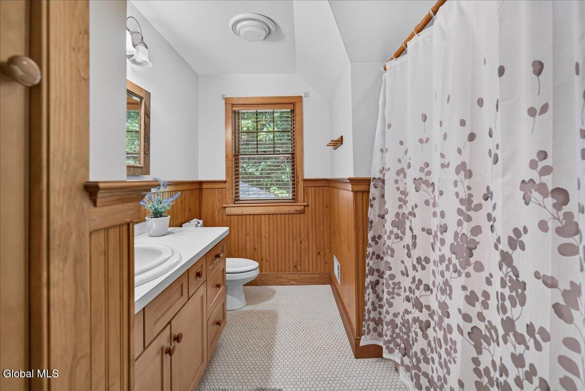 11 Manning Cove Road Malta NY 12020