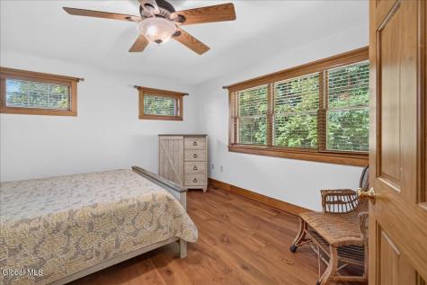11 Manning Cove Road Malta NY 12020