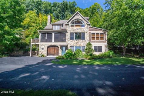 11 Manning Cove Road Malta NY 12020
