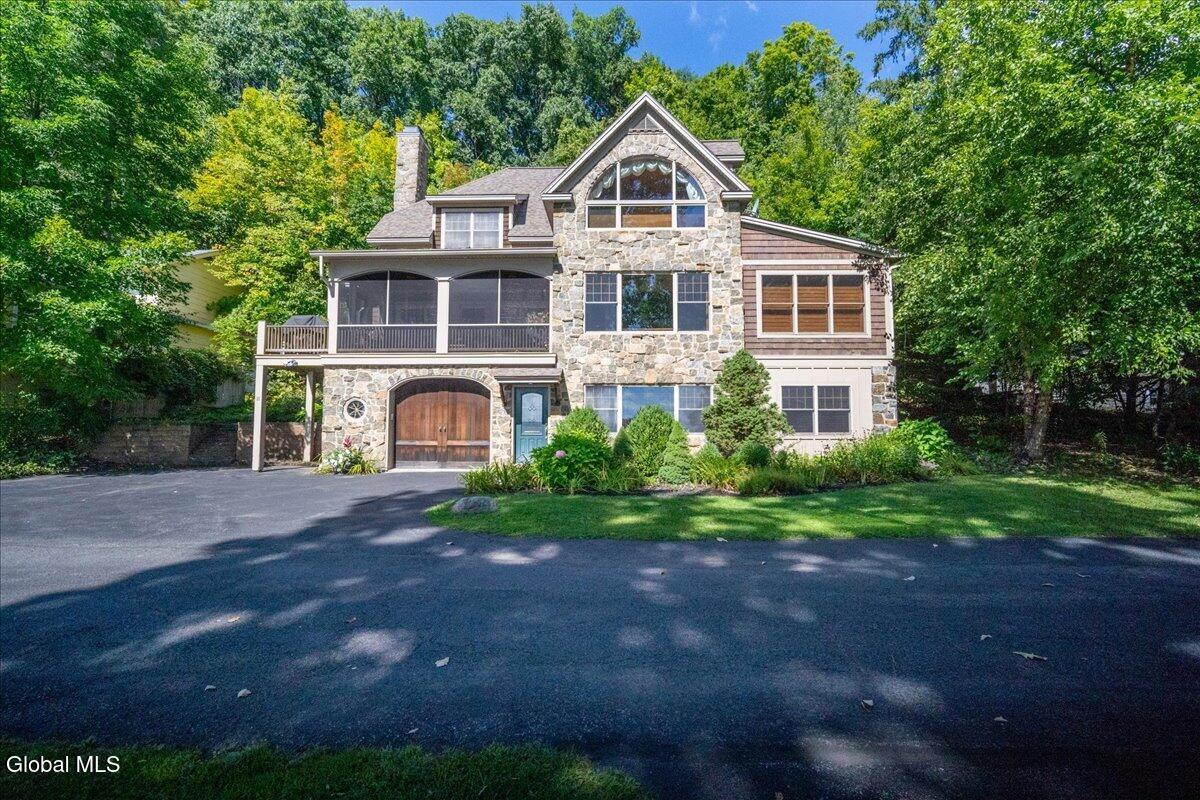 11 Manning Cove Road Malta NY 12020