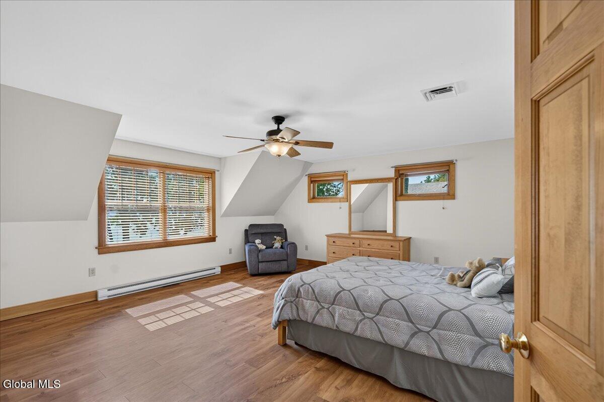 11 Manning Cove Road Malta NY 12020