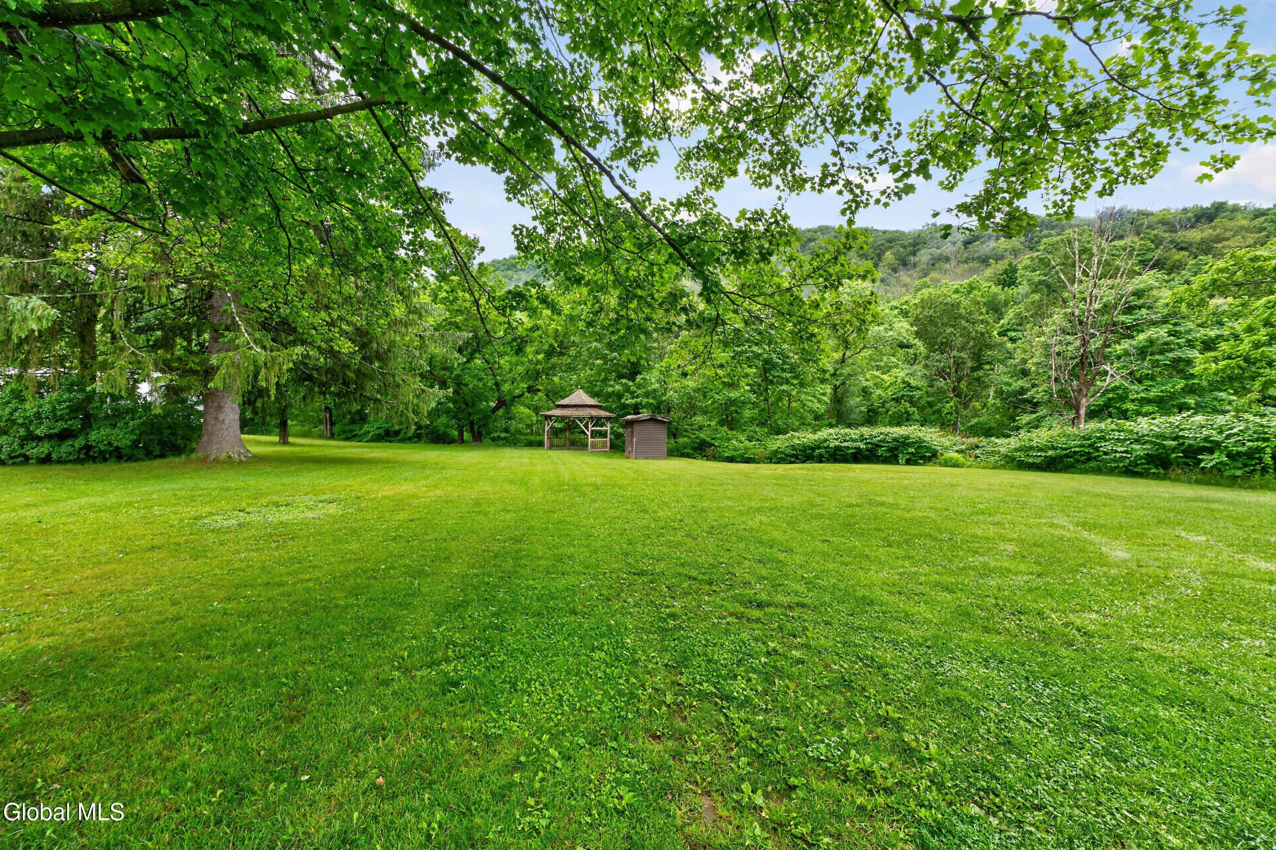 14601 Main Street Prattsville NY 12468