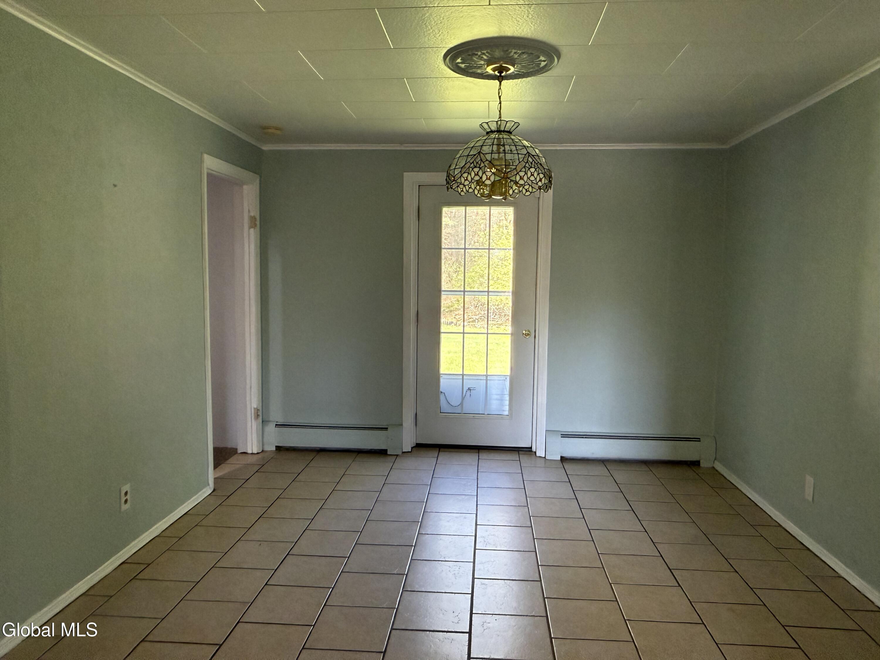 18 Bellevue Avenue Gloversville NY 12078
