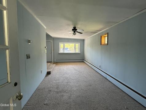 18 Bellevue Avenue Gloversville NY 12078