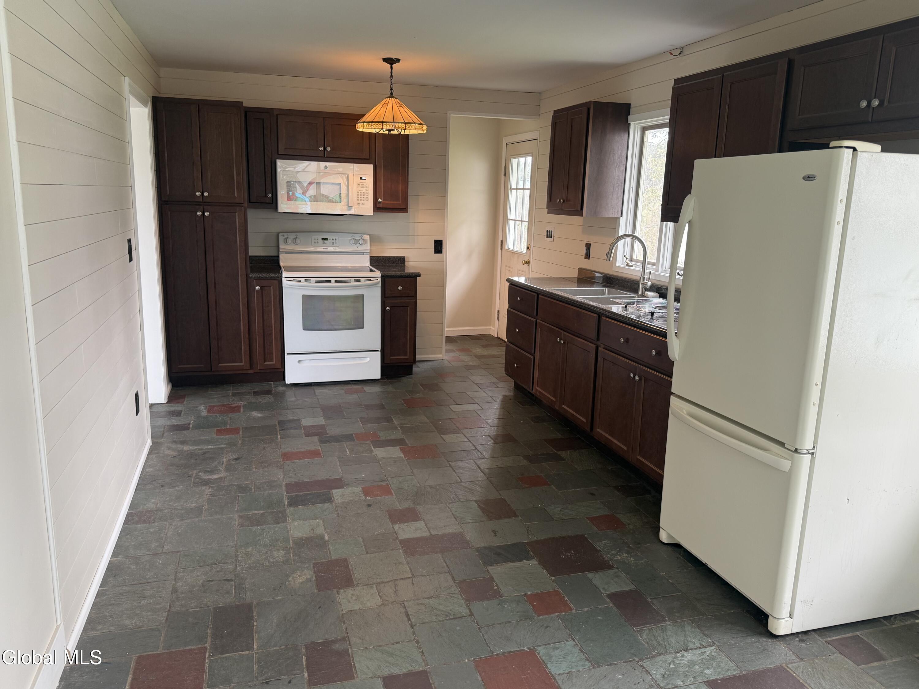 412 Long Road East Berne NY 12059