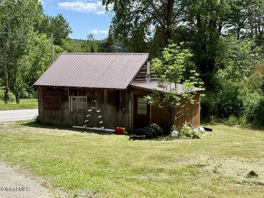 1037 Valentine Pond Road Adirondack NY 12808