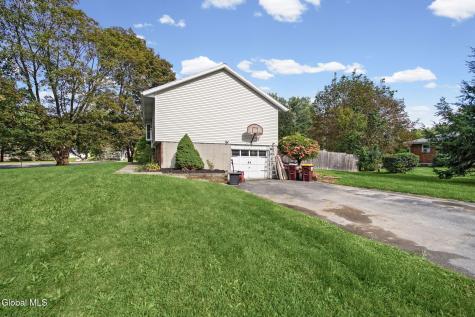 320 Whiteview Road Wynantskill NY 12198