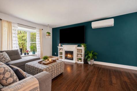 320 Whiteview Road Wynantskill NY 12198