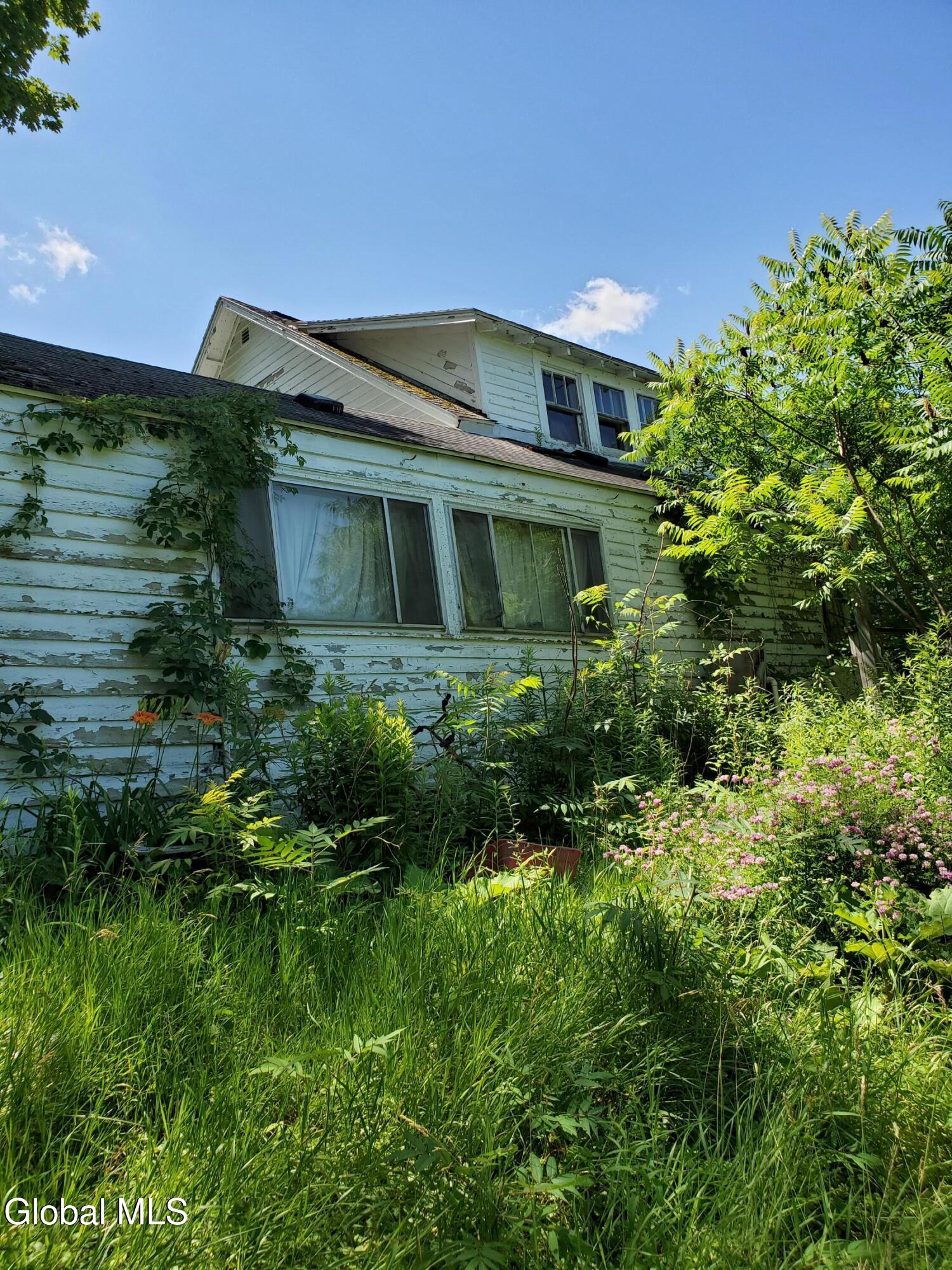 9586 Duanesburg Road Delanson NY 12053