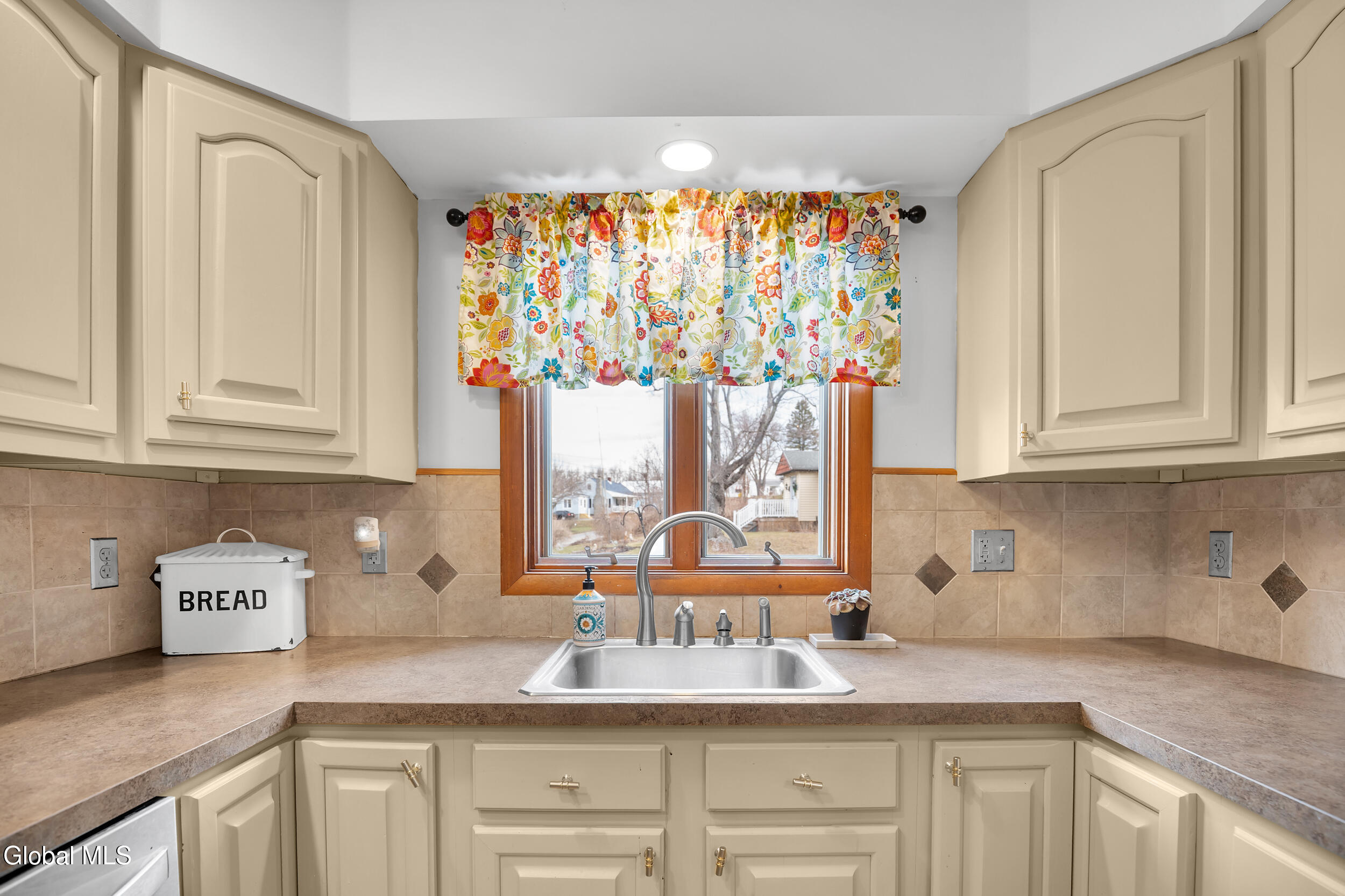 104 Haughney Road Troy NY 12182