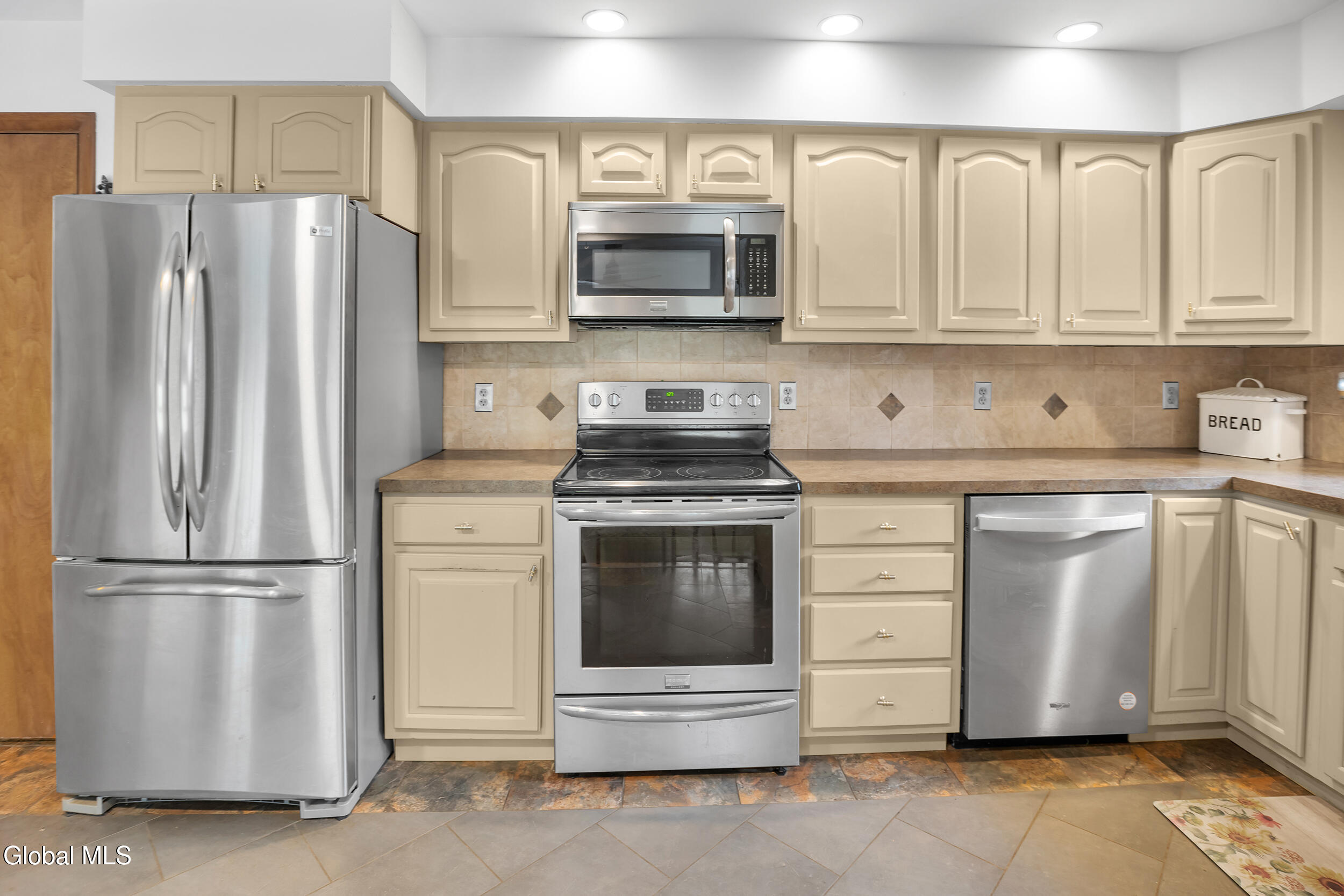 104 Haughney Road Troy NY 12182