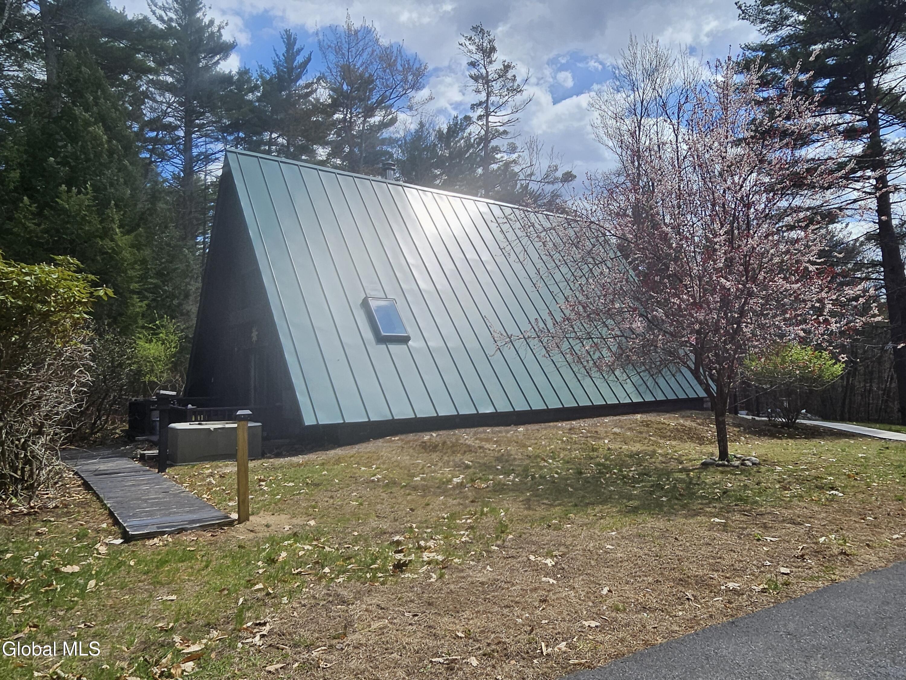 107 Lake Tour Road Lake Luzerne NY 12846