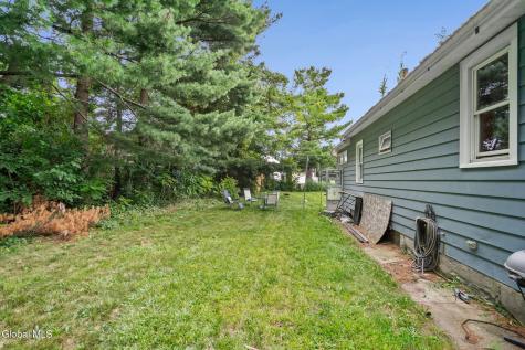2612 4th Avenue Watervliet NY 12189
