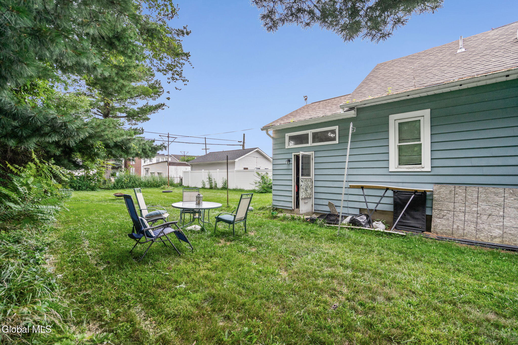2612 4th Avenue Watervliet NY 12189
