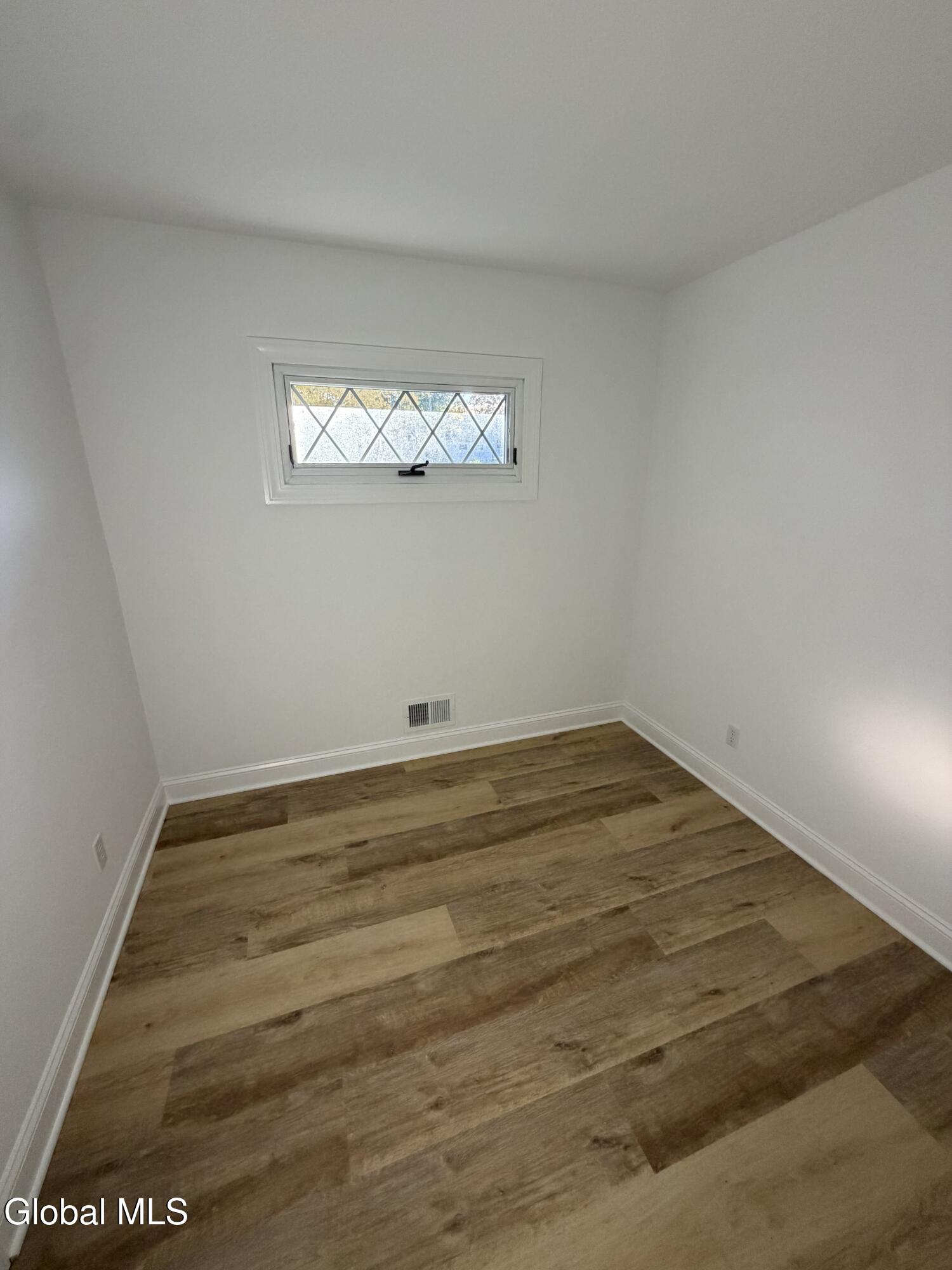 49 Tattersall Lane Colonie NY 12205