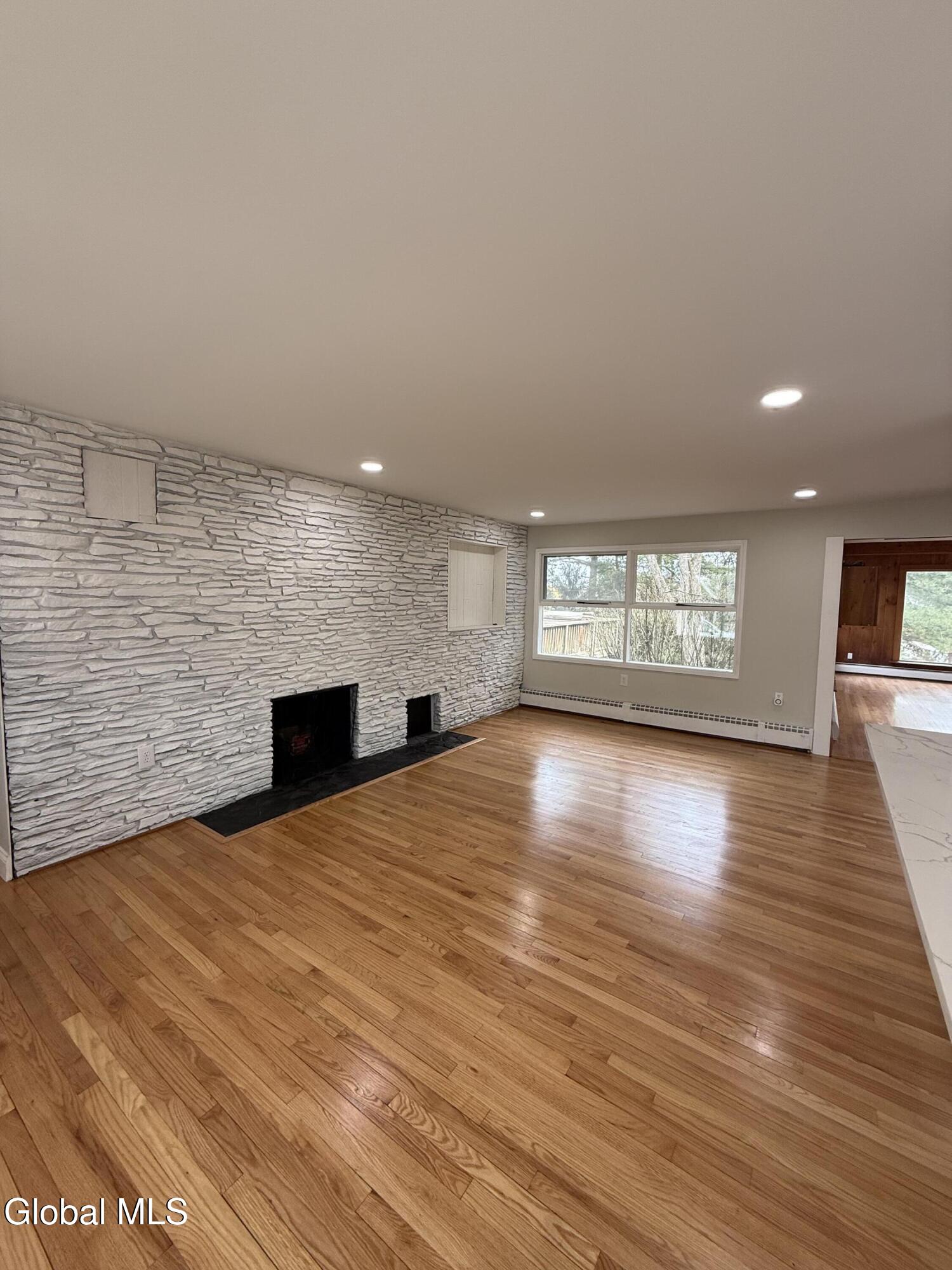 2080 Van Antwerp Road Niskayuna NY 12309