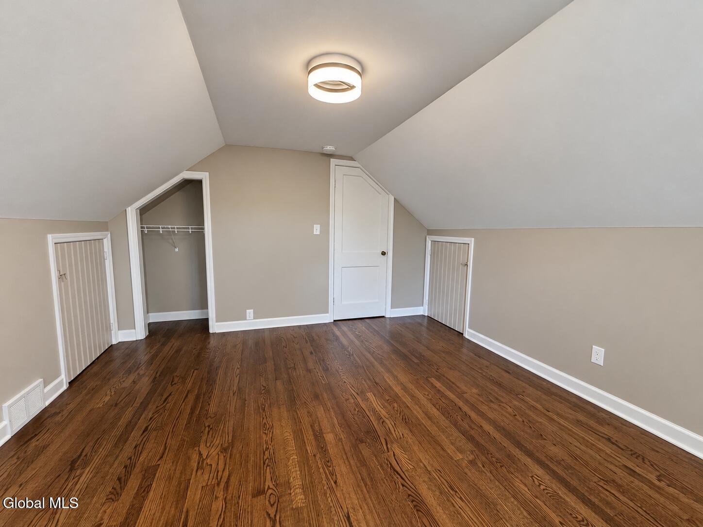 6 Alflo Circle Schenectady NY 12302
