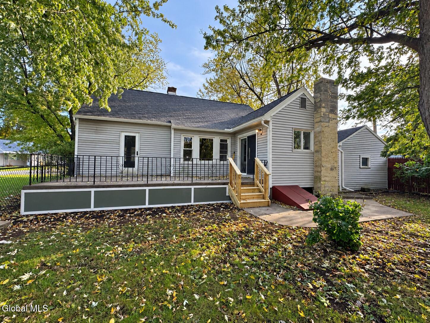 6 Alflo Circle Schenectady NY 12302