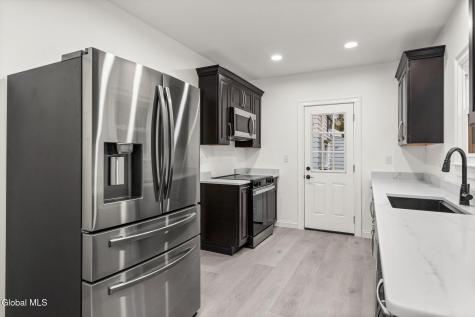 2628 Troy Schenectady Road Niskayuna NY 12309